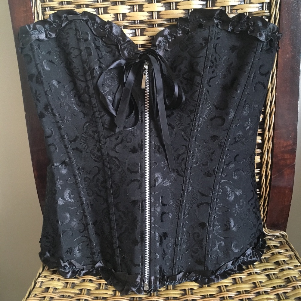 Adore Me Black Lace and Zip Up Corset size 6